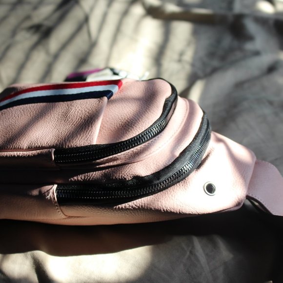 BOTTARI USA CROSS BODY BAG - Picture 6 of 6